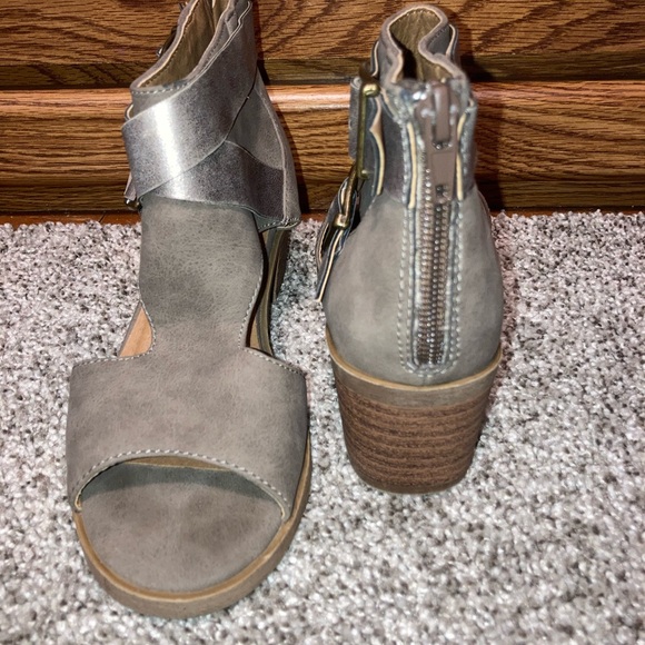 Open toe boot - Picture 4 of 4